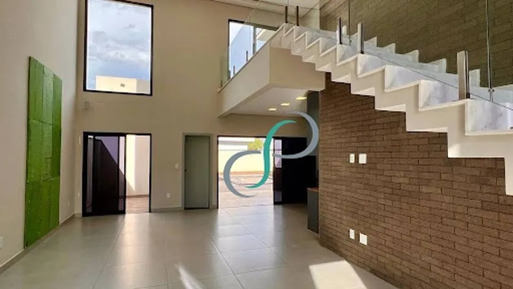 Casa, 3 quartos, 233 m² - Foto 2