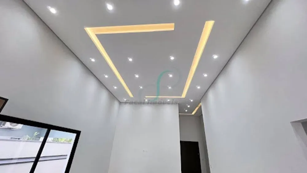 Casa, 3 quartos, 204 m² - Foto 1