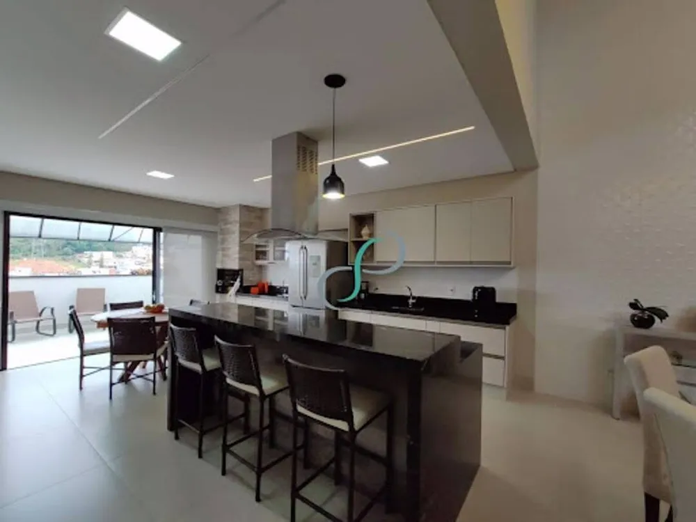 Casa, 3 quartos, 190 m² - Foto 4