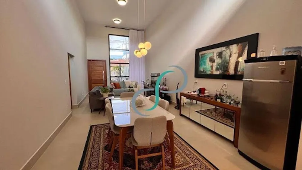 Casa, 3 quartos, 199 m² - Foto 2