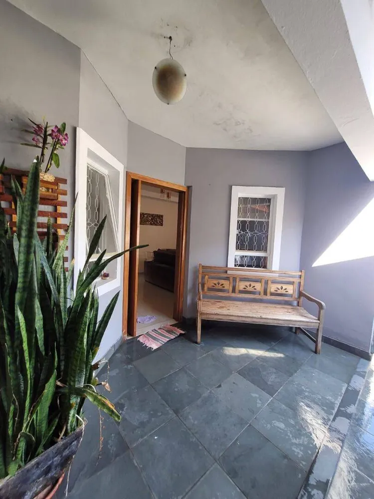 Casa, 4 quartos, 152 m² - Foto 1