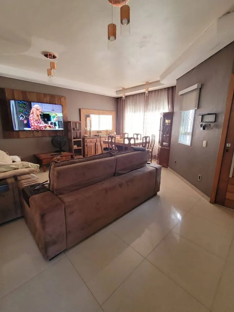 Casa, 4 quartos, 152 m² - Foto 3