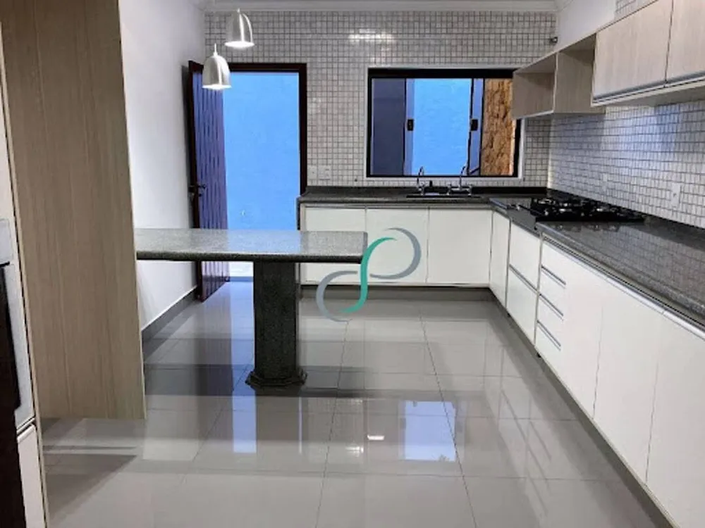 Casa, 3 quartos, 380 m² - Foto 3