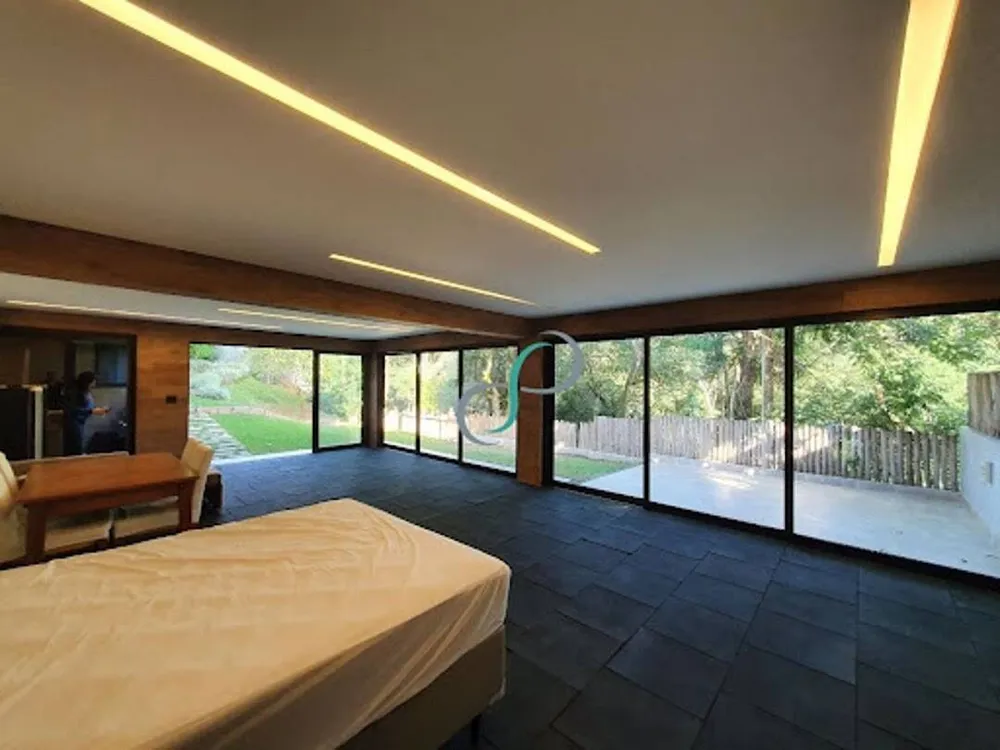 Casa, 3 quartos, 340 m² - Foto 1
