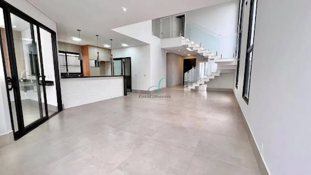 Casa, 3 quartos, 242 m² - Foto 2