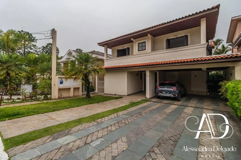 Casa, 5 quartos, 305 m² - Foto 1
