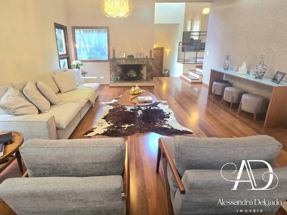 Casa, 3 quartos, 320 m² - Foto 1
