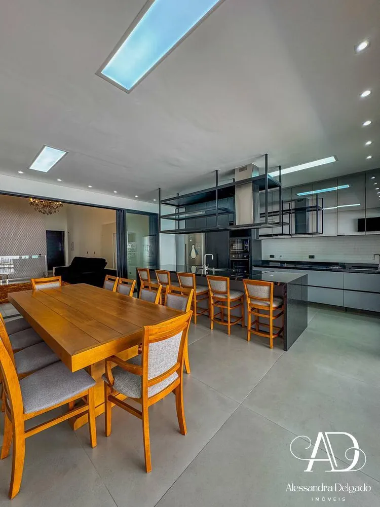 Casa, 3 quartos, 302 m² - Foto 7