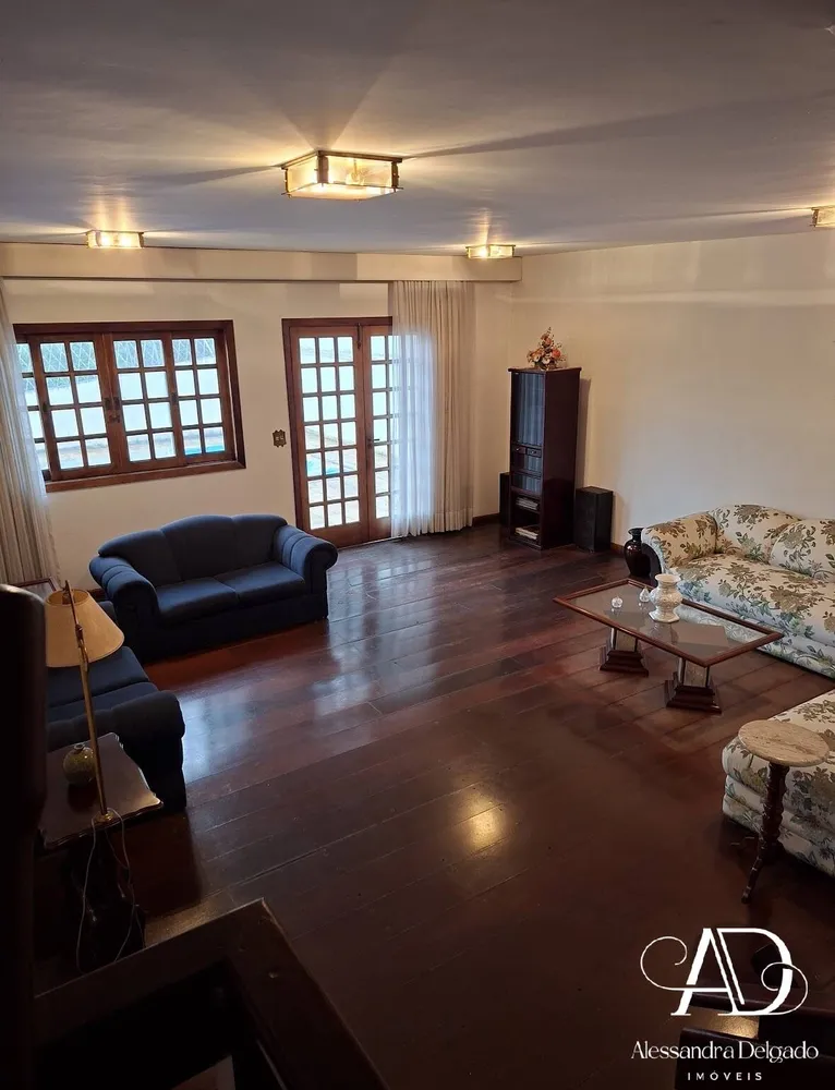 Casa, 4 quartos, 364 m² - Foto 1