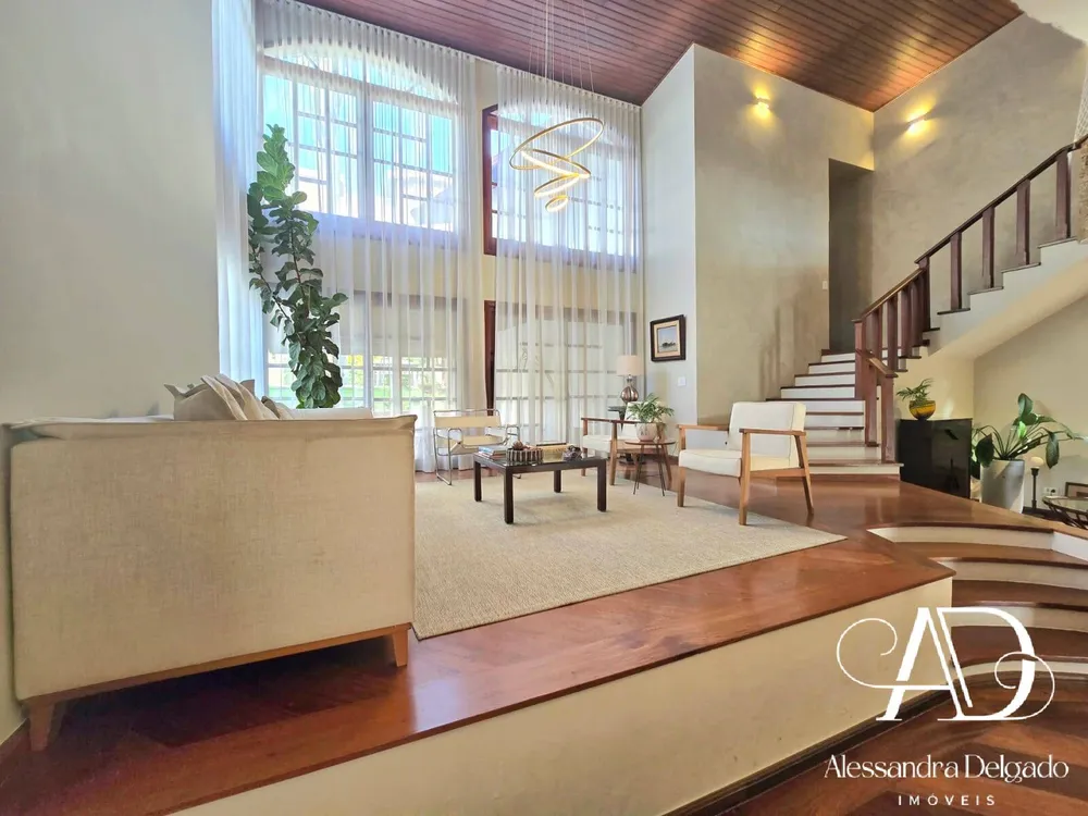 Casa, 4 quartos, 360 m² - Foto 1