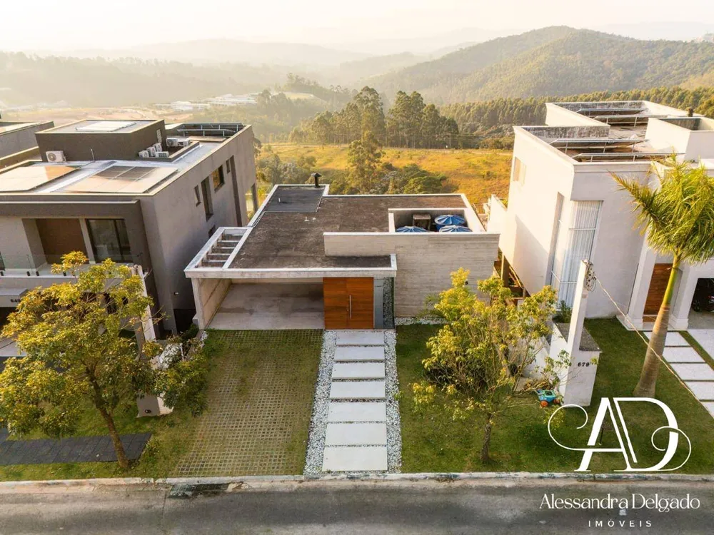 Casa, 3 quartos, 310 m² - Foto 1