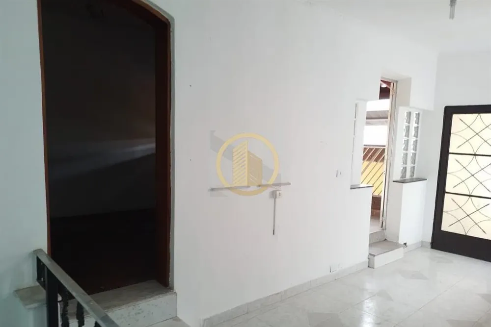 Casa, 4 quartos, 230 m² - Foto 4