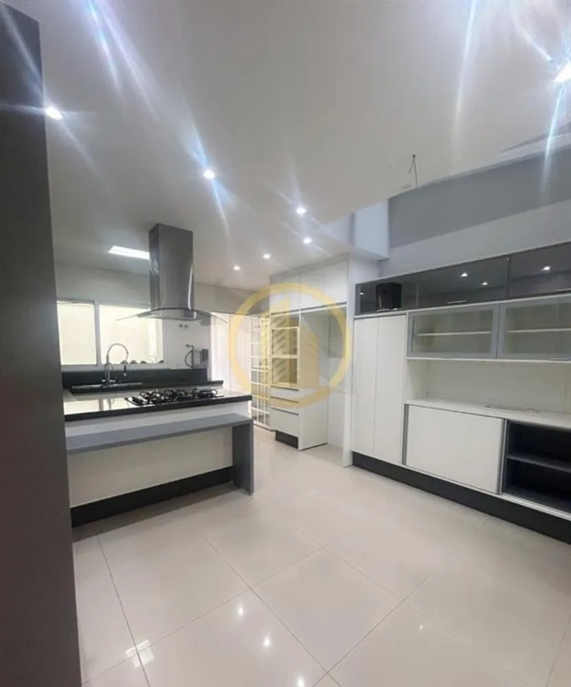 Casa, 3 quartos, 141 m² - Foto 3
