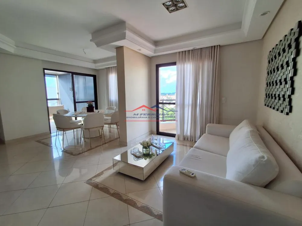 Apartamento, 3 quartos, 250 m² - Foto 1