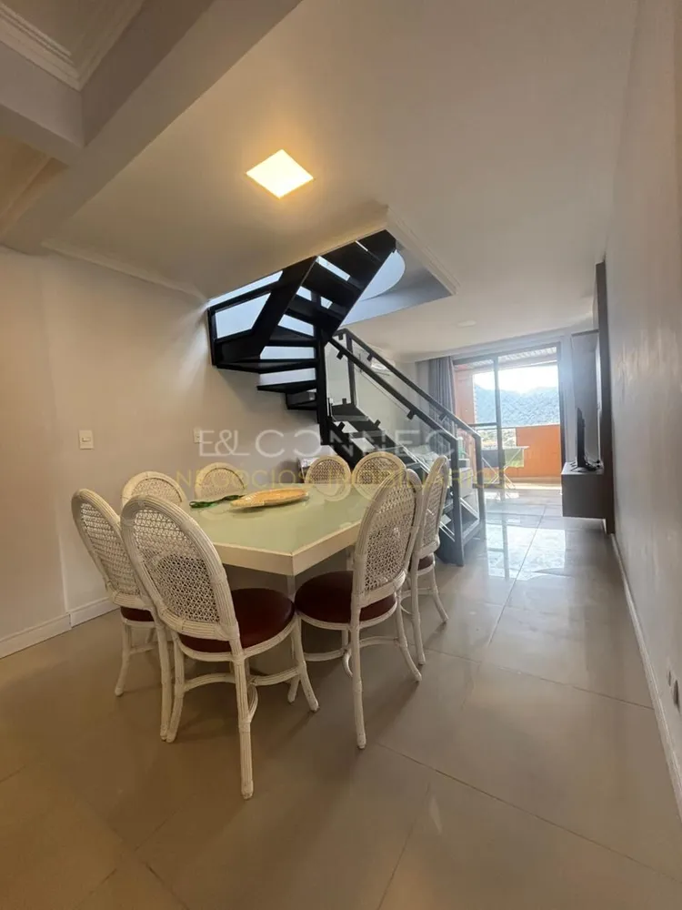 Cobertura, 4 quartos, 200 m² - Foto 2