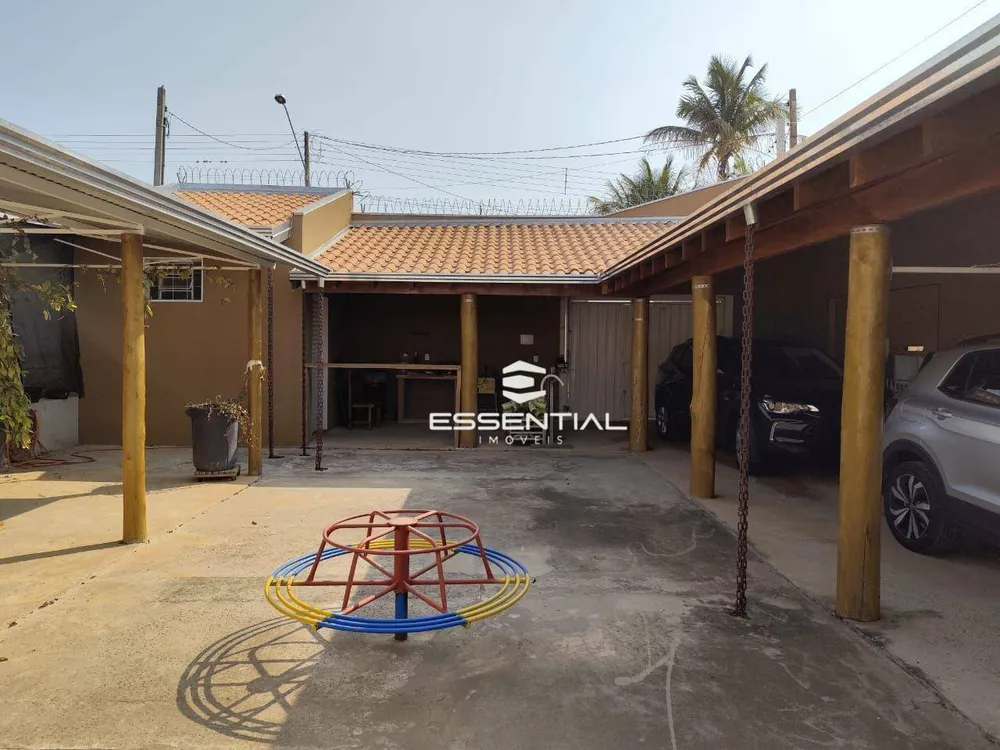 Chácara, 4 quartos, 600 m² - Foto 3