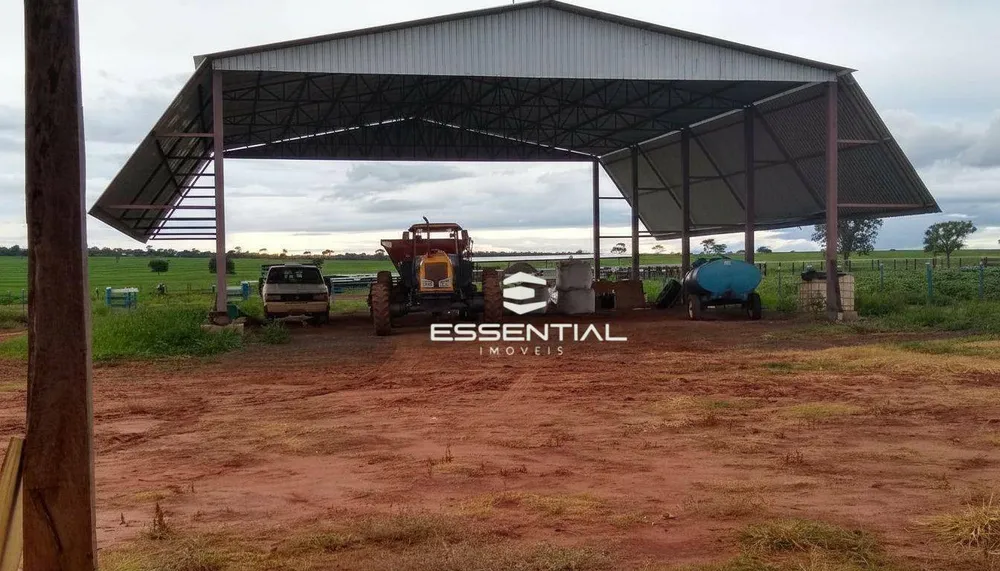Fazenda, 2580 hectares - Foto 3