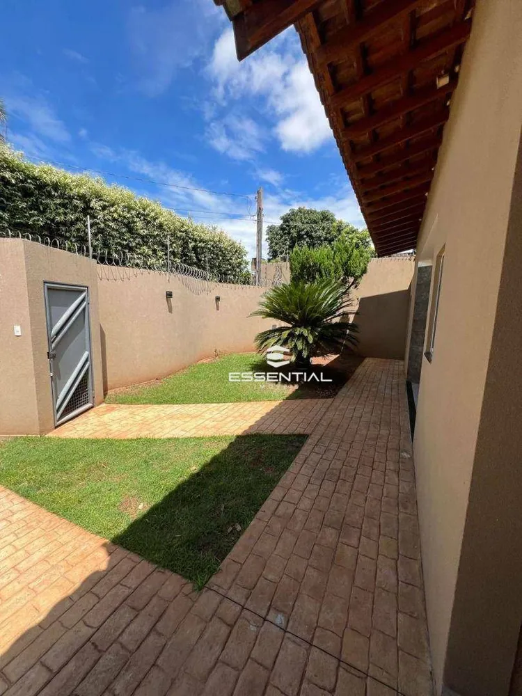 Casa, 3 quartos, 280 m² - Foto 2