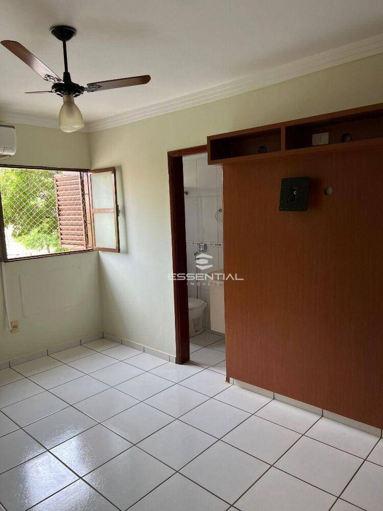 Apartamento à venda com 2 quartos, 77m² - Foto 3