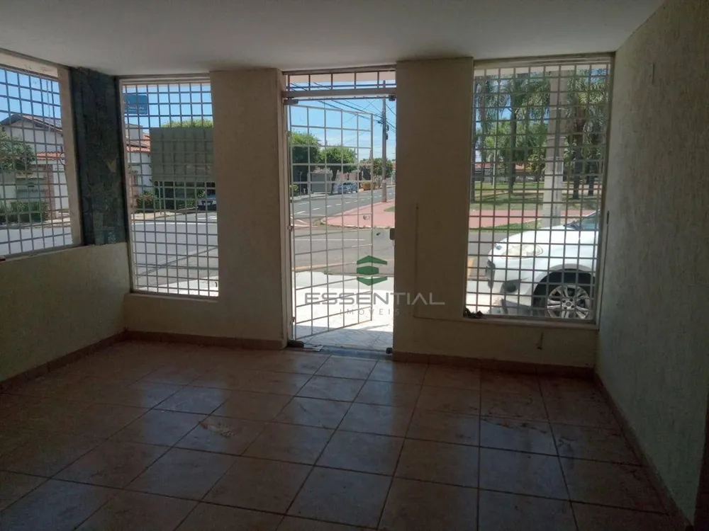Casa, 3 quartos, 235 m² - Foto 3