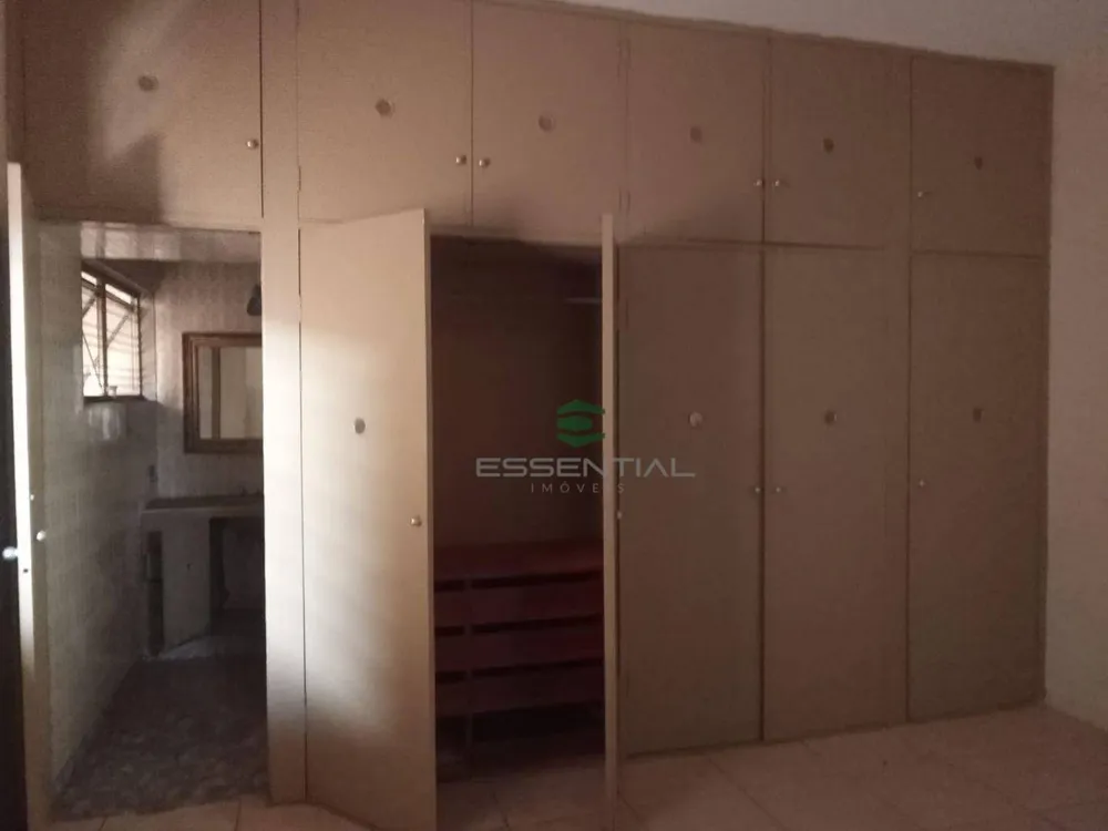 Casa, 3 quartos, 235 m² - Foto 4