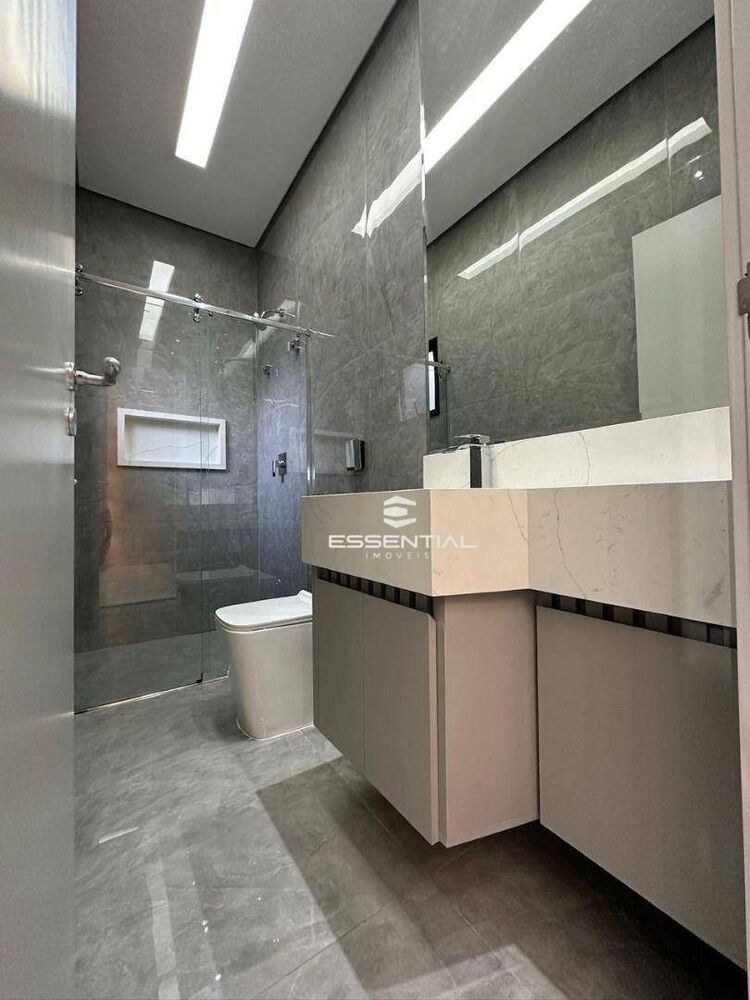 Casa à venda com 3 quartos, 167m² - Foto 4