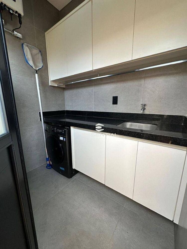 Casa à venda com 3 quartos, 167m² - Foto 3