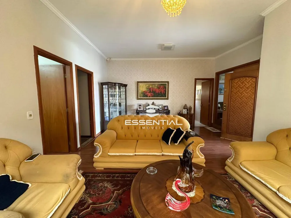 Casa, 4 quartos, 238 m² - Foto 3