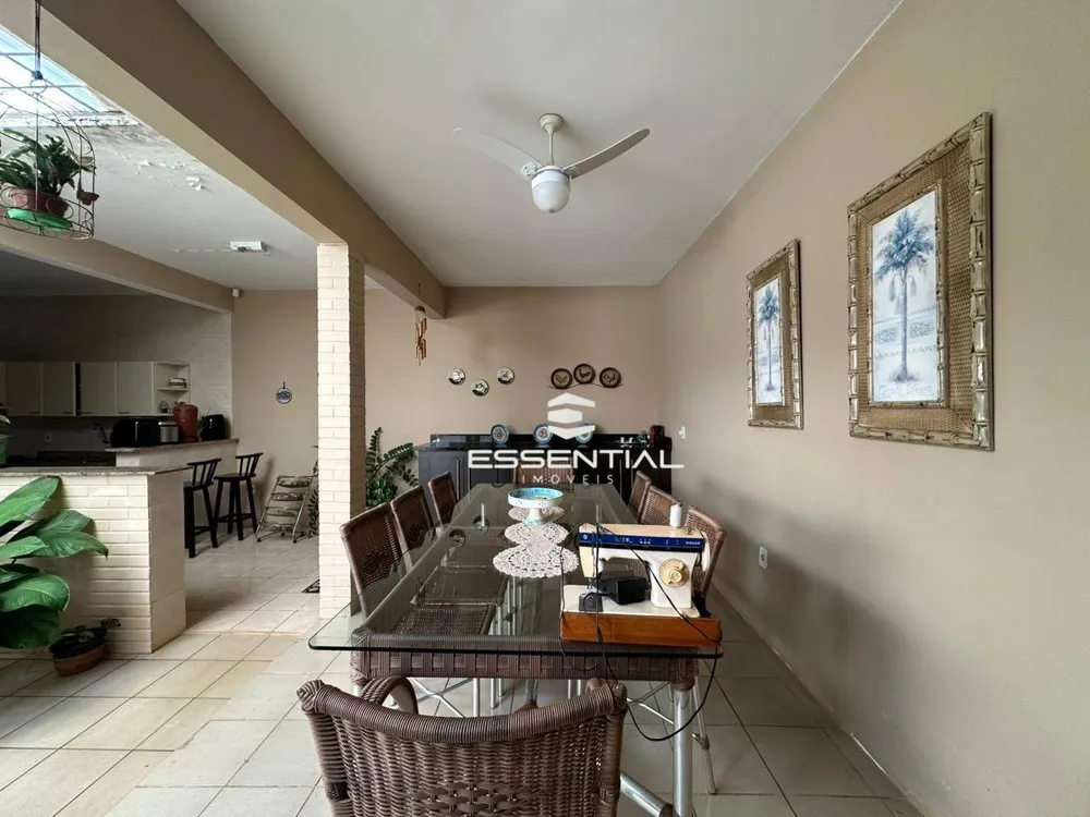 Casa, 4 quartos, 238 m² - Foto 12