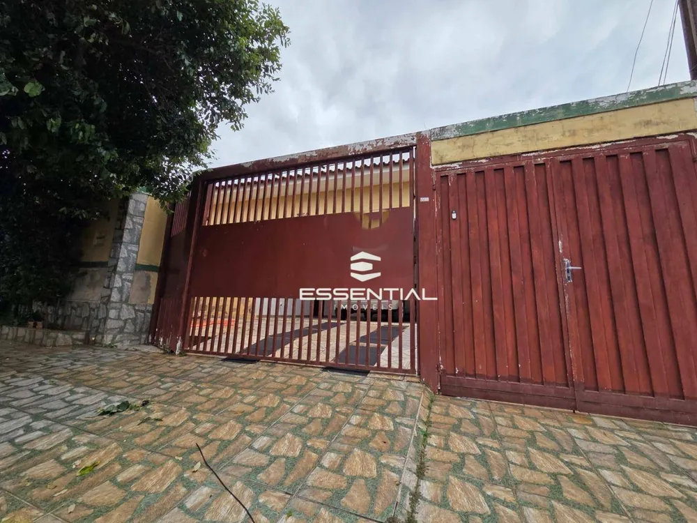 Casa, 3 quartos, 200 m² - Foto 1