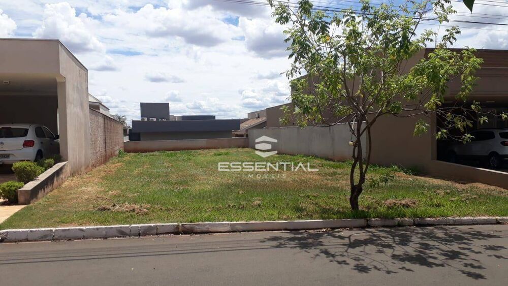 Loteamento e Condomínio, 402 m² - Foto 1