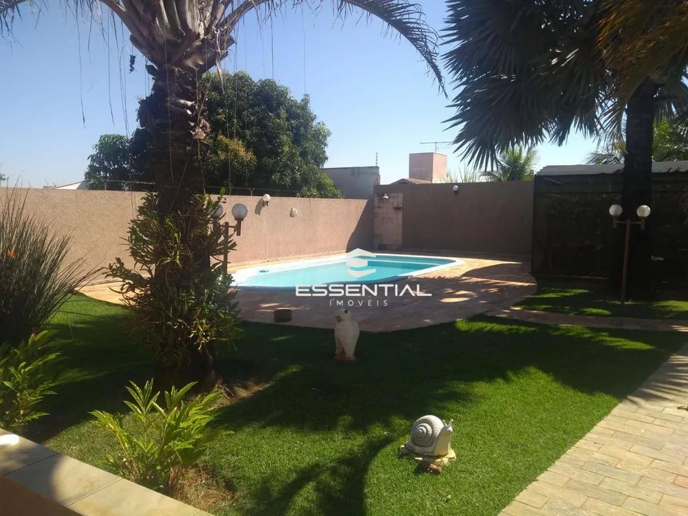 Casa, 3 quartos, 300 m² - Foto 2