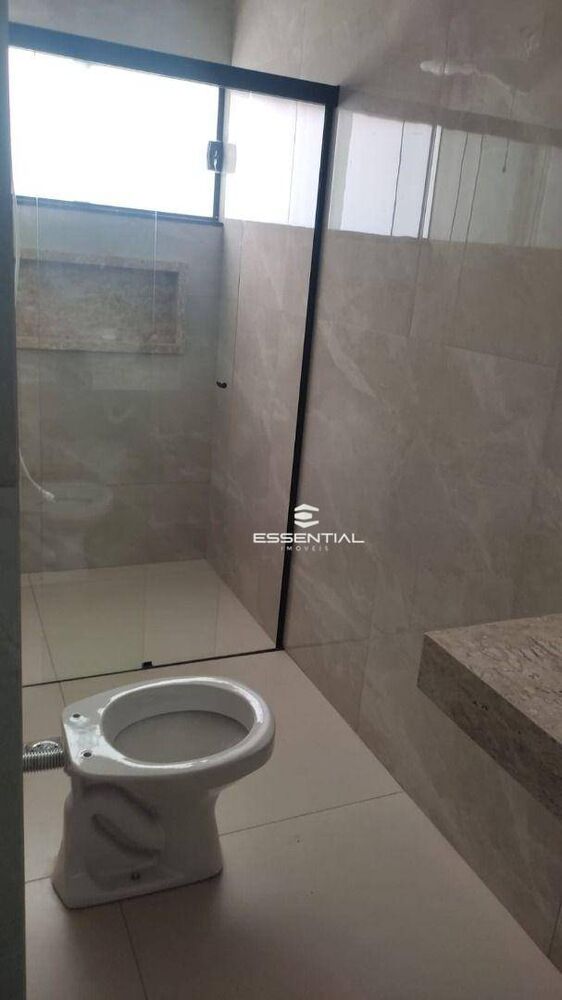 Casa, 4 quartos, 230 m² - Foto 2