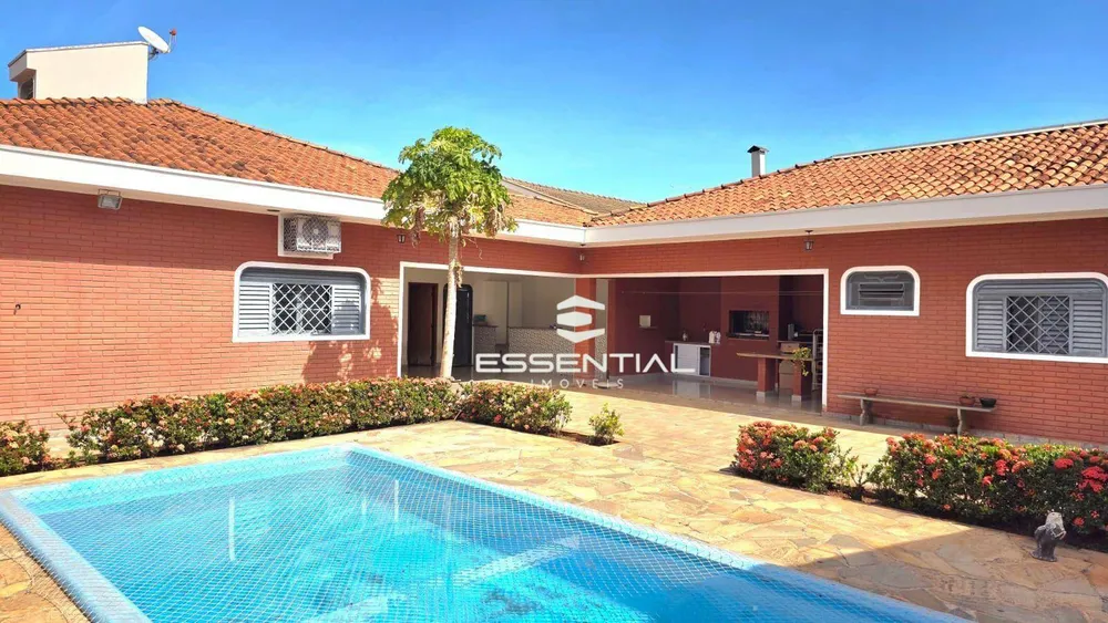 Casa, 4 quartos, 320 m² - Foto 1