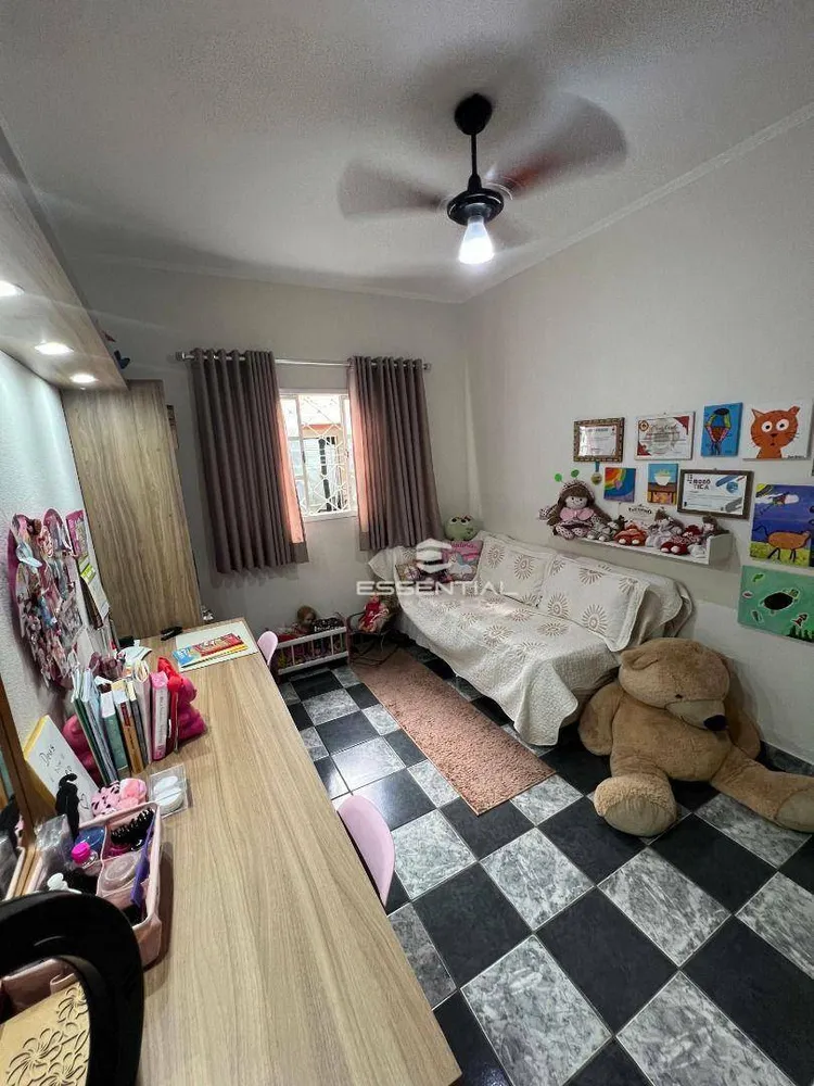 Casa, 3 quartos, 234 m² - Foto 15