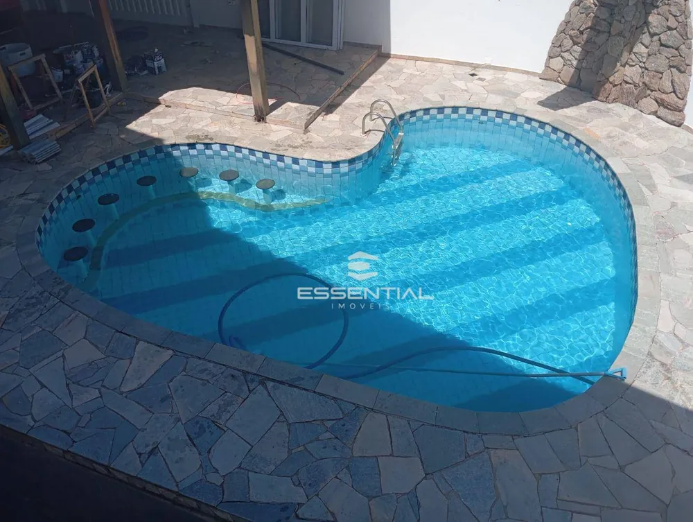 Sobrado, 4 quartos, 434 m² - Foto 1