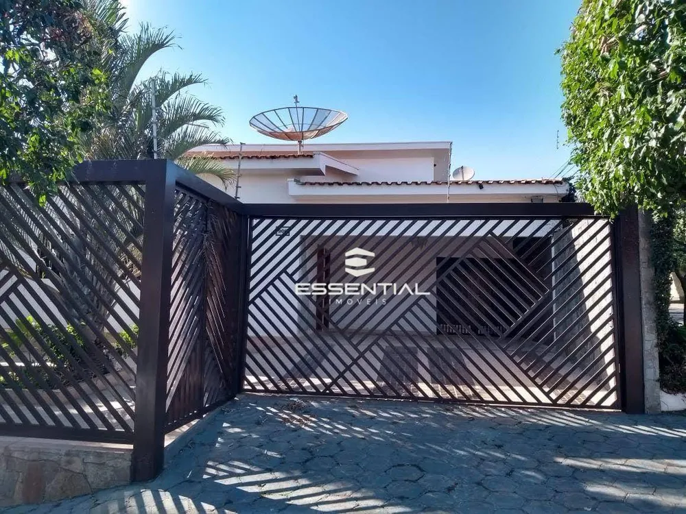 Casa, 3 quartos, 276 m² - Foto 1