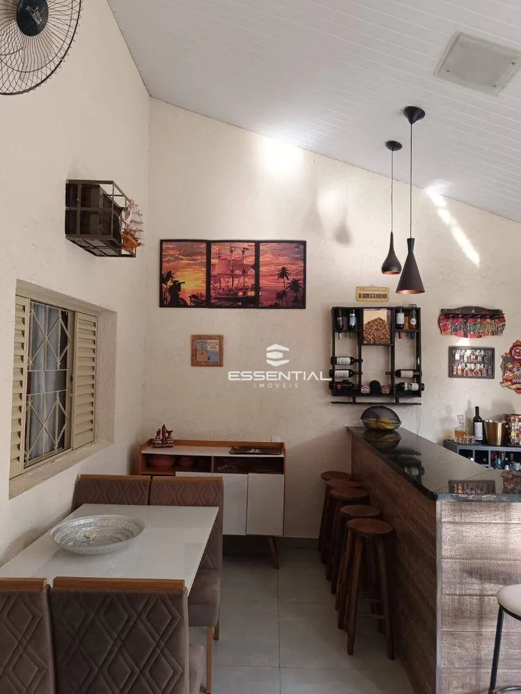 Casa, 2 quartos, 218 m² - Foto 9