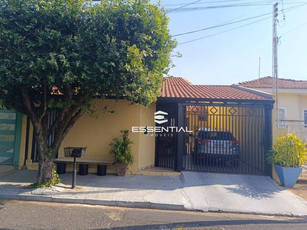 Casa, 2 quartos, 218 m² - Foto 1