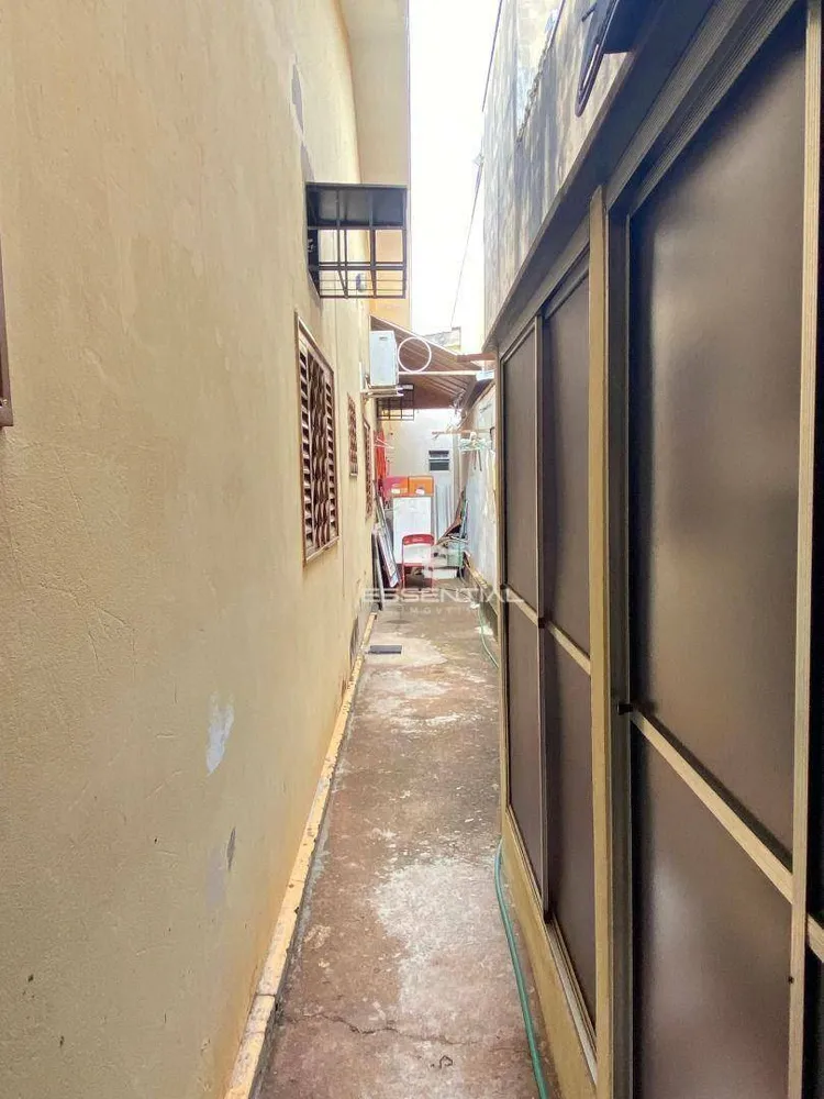 Casa, 3 quartos, 260 m² - Foto 12