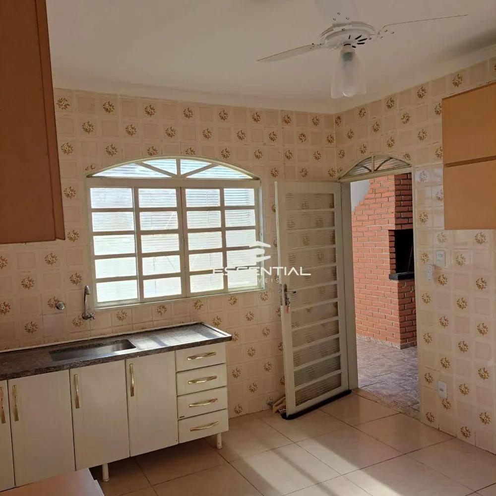 Casa, 2 quartos, 150 m² - Foto 2