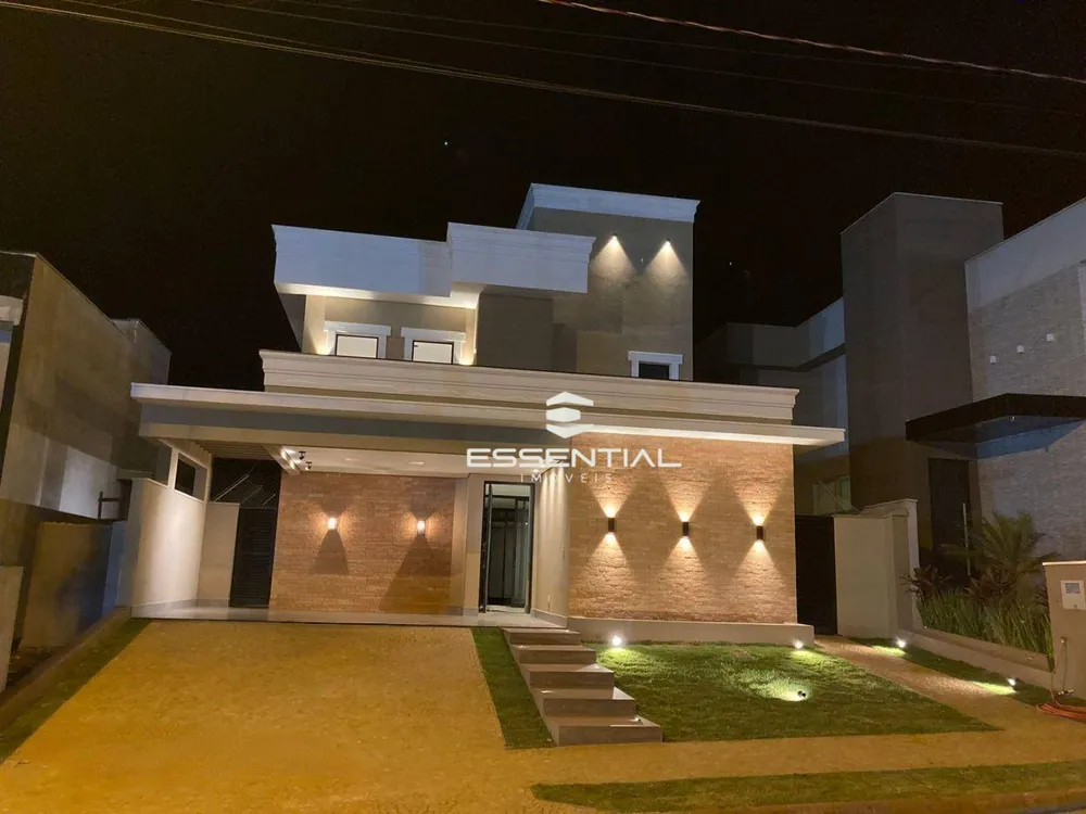 Casa, 3 quartos, 200 m² - Foto 1