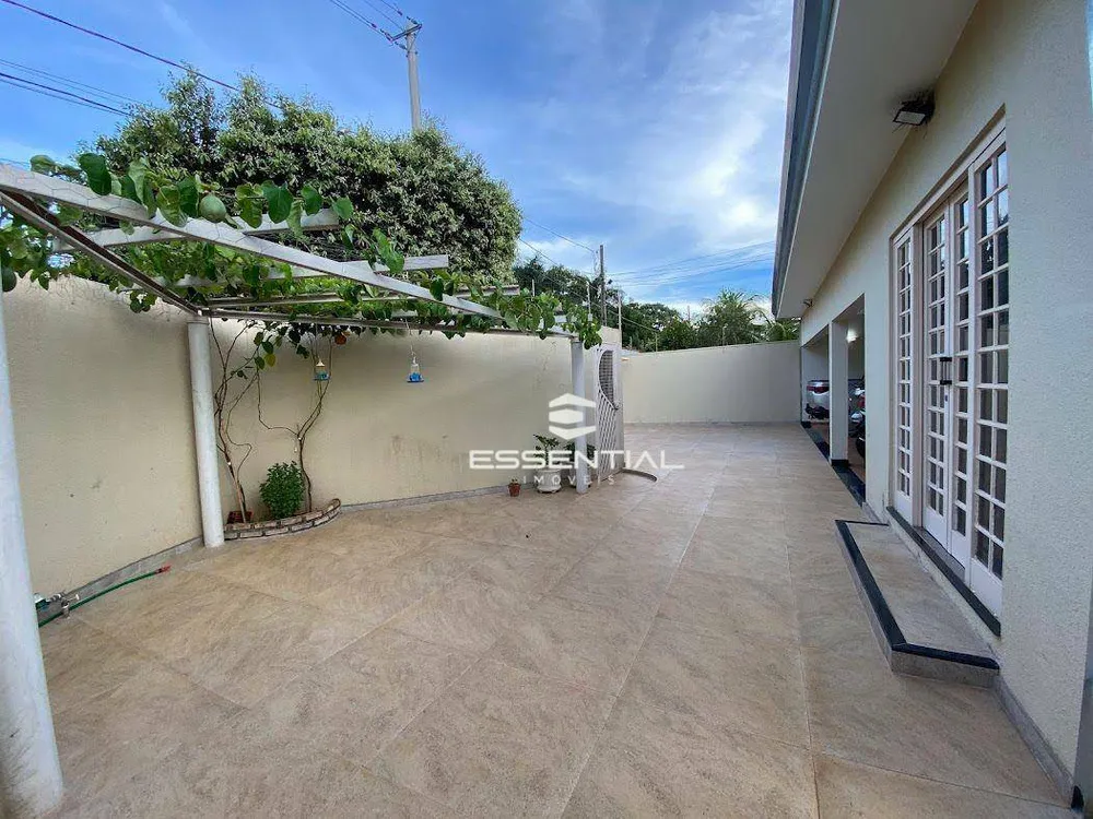Casa, 4 quartos, 270 m² - Foto 6