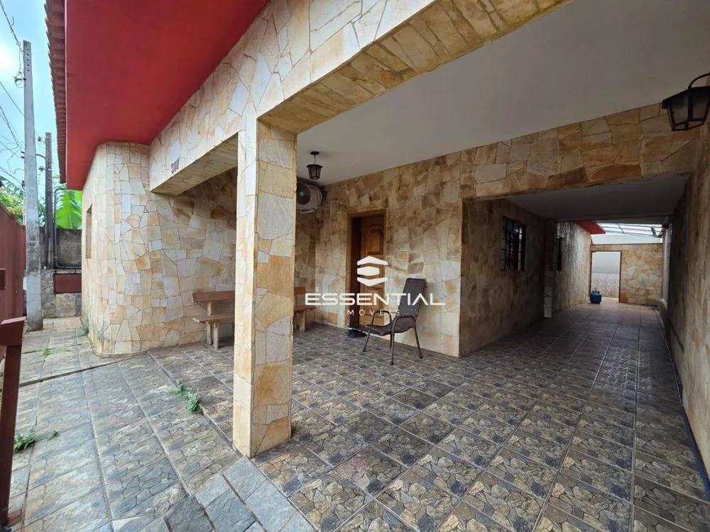 Casa, 3 quartos, 230 m² - Foto 3