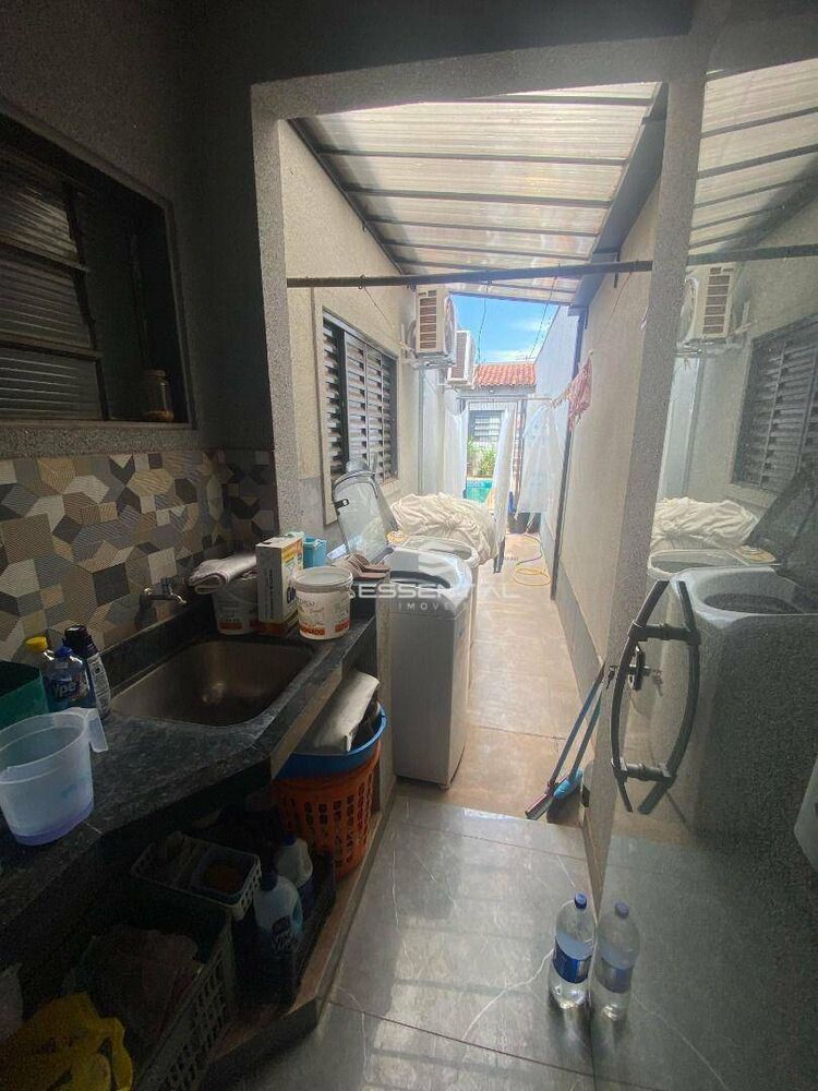 Casa, 3 quartos, 280 m² - Foto 3