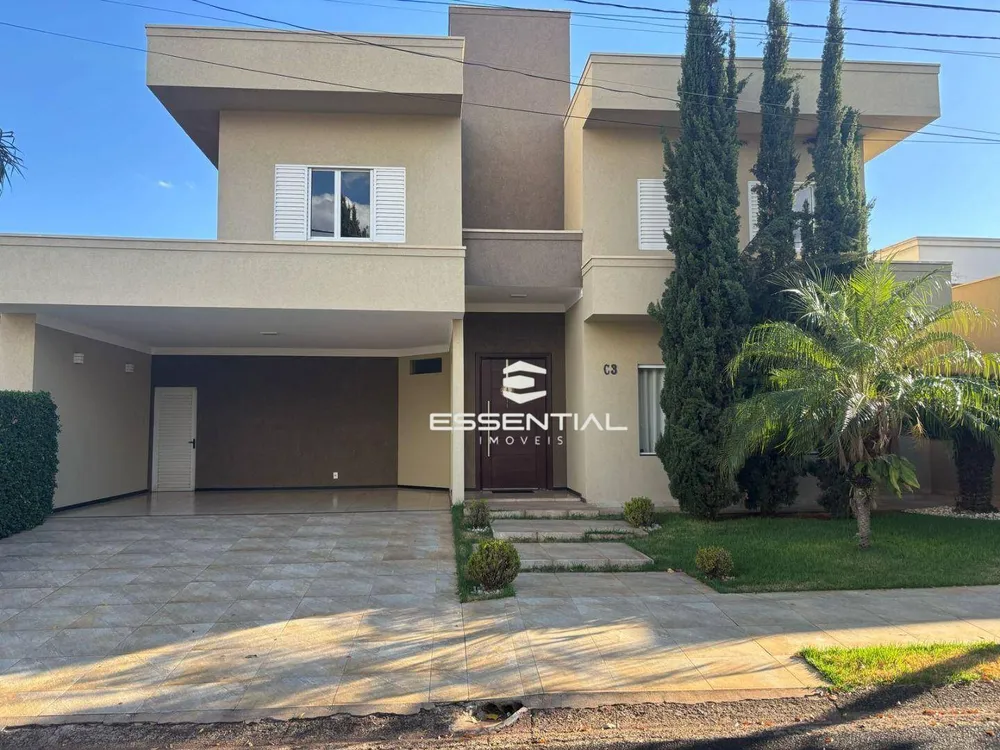 Sobrado, 3 quartos, 300 m² - Foto 1