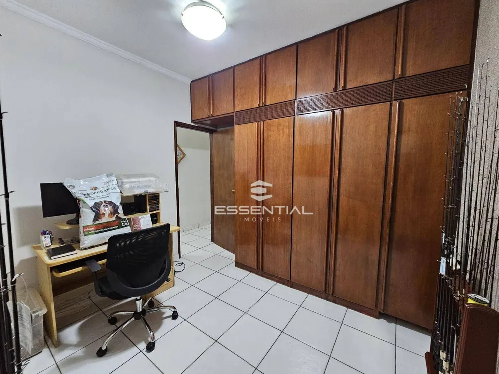 Casa, 4 quartos, 217 m² - Foto 12