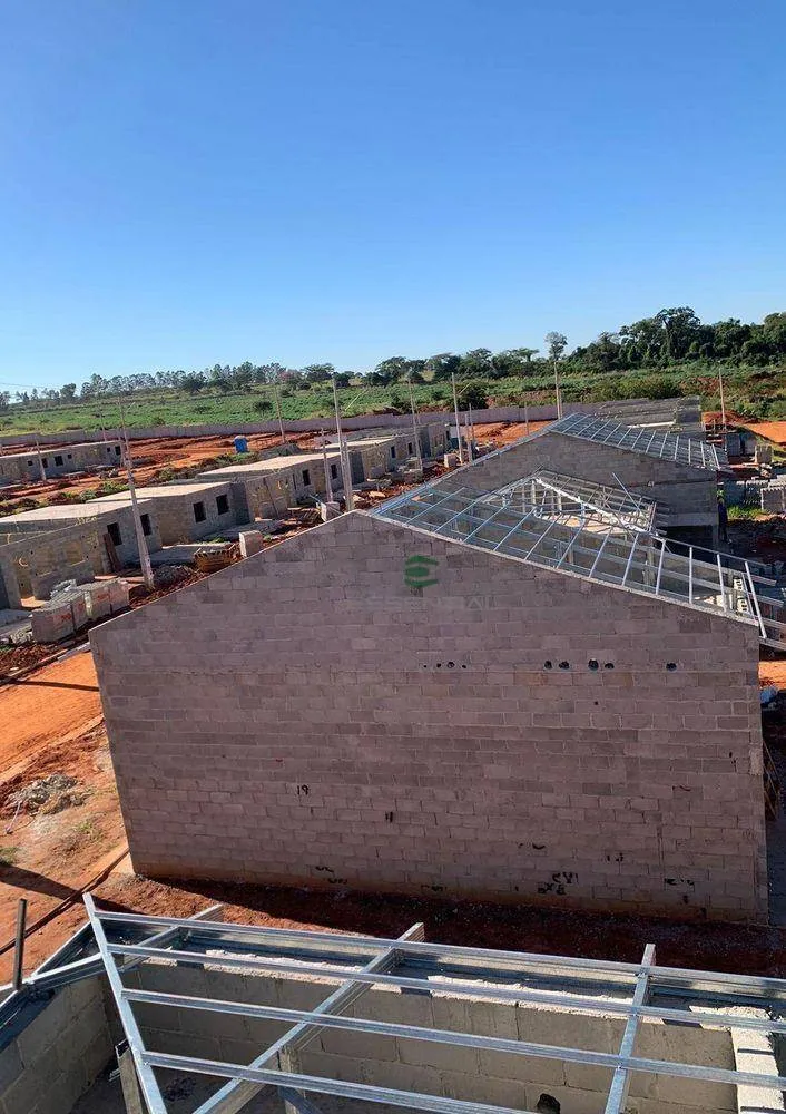 Casa, 3 quartos, 77 m² - Foto 1