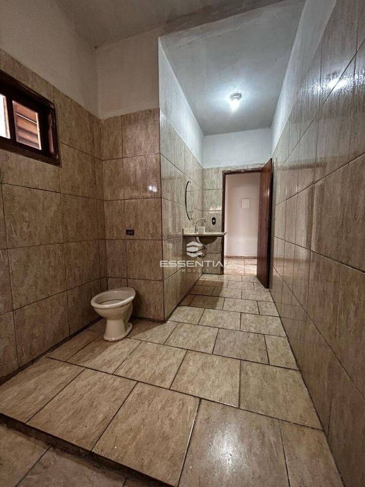 Casa à venda com 2 quartos, 150m² - Foto 8