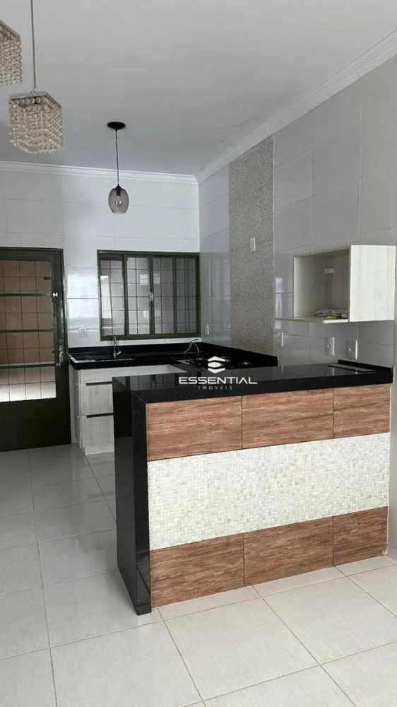 Casa, 3 quartos, 160 m² - Foto 1